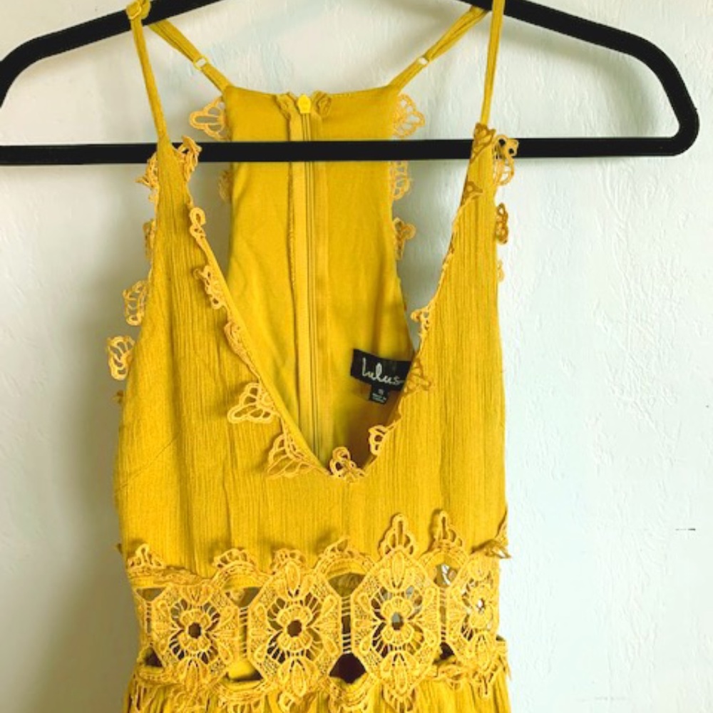 Yellow Lulus summer maxi dress